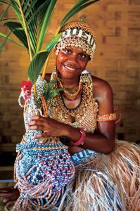 盛装的所罗门群岛土著妇女