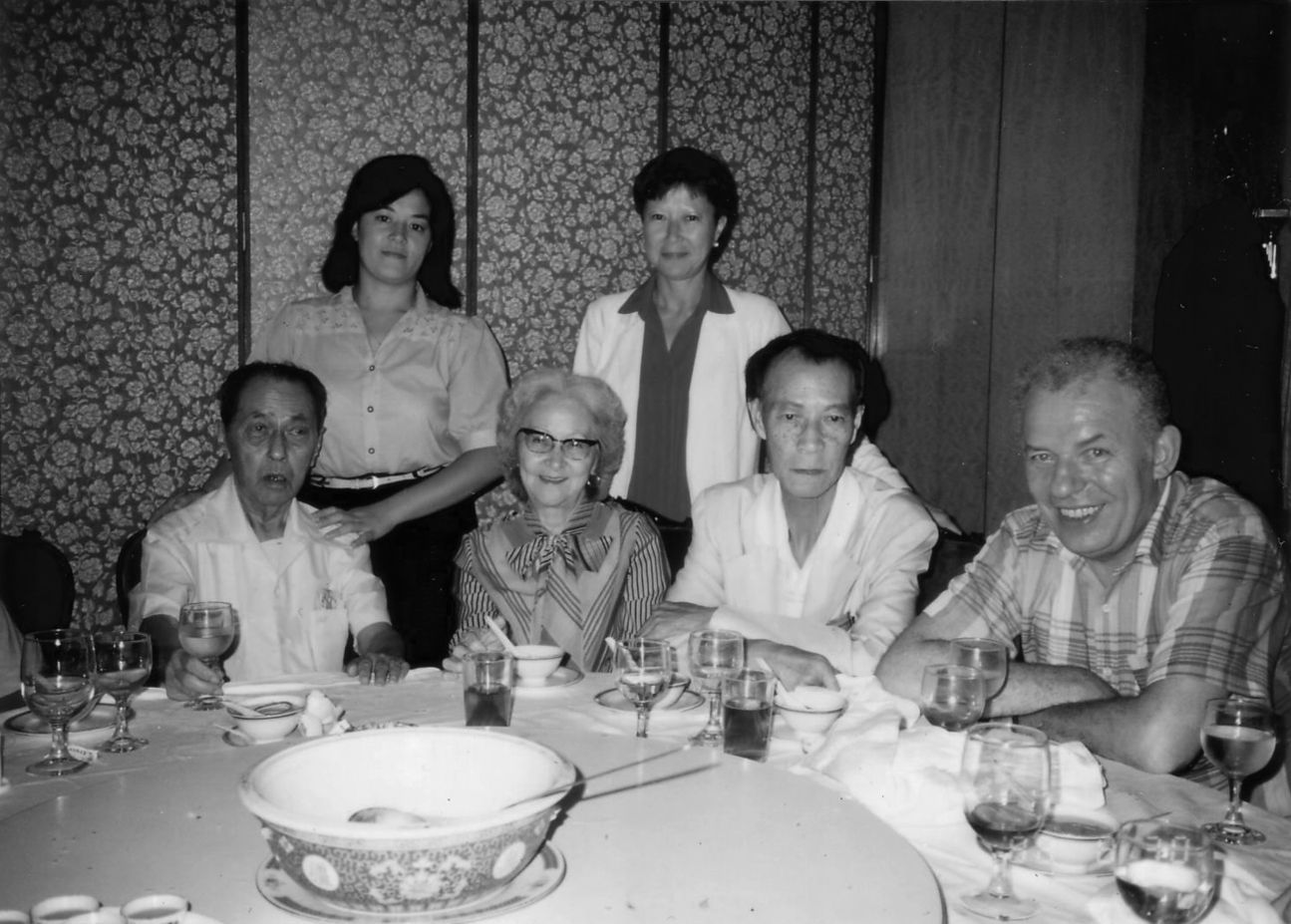 图片4 土生葡人的家庭聚会（本图片由古卫民律师提供）