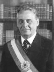 图3-6 社会学家卡多索（1931～　），后来当选巴西总统