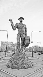 图5-1 芝加哥布朗兹维尔的索门雕塑
