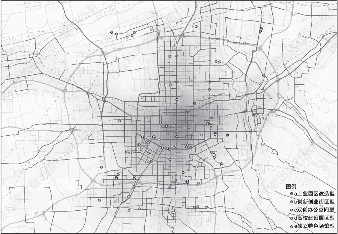 图12-10 西安文创空间分布区位与公交线路网密度的关系