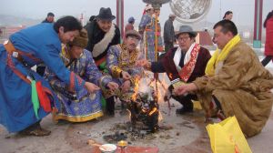 蒙古族祭火神仪式