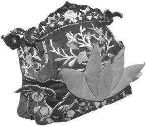 图6 童帽（福建莆田博物馆收藏）（图片由作者提供）