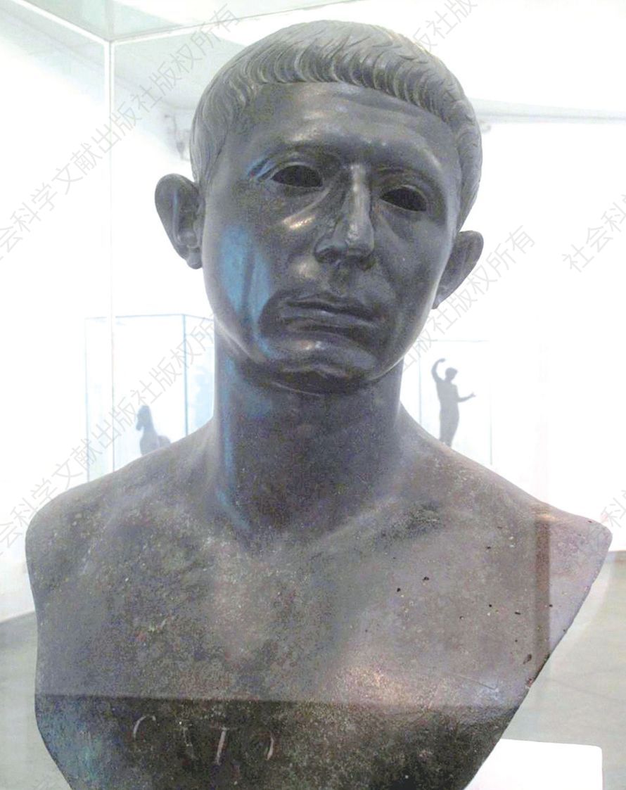 马尔库斯·加图的铜制半身像