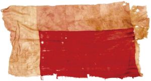 图2 唐大红绢覆面