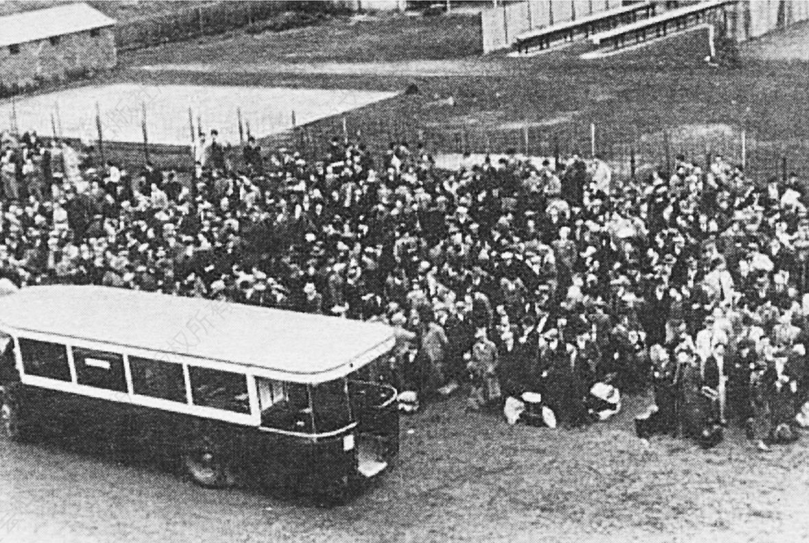 约1942年，犹太人抵达德朗西