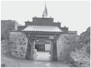 图14 寺院大门