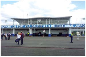 维拉港国际机场