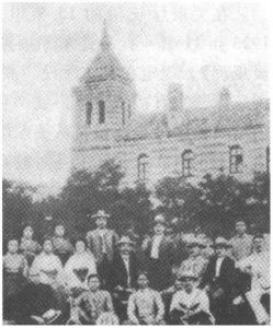 1905年第一批来大连任教的日本小学教员