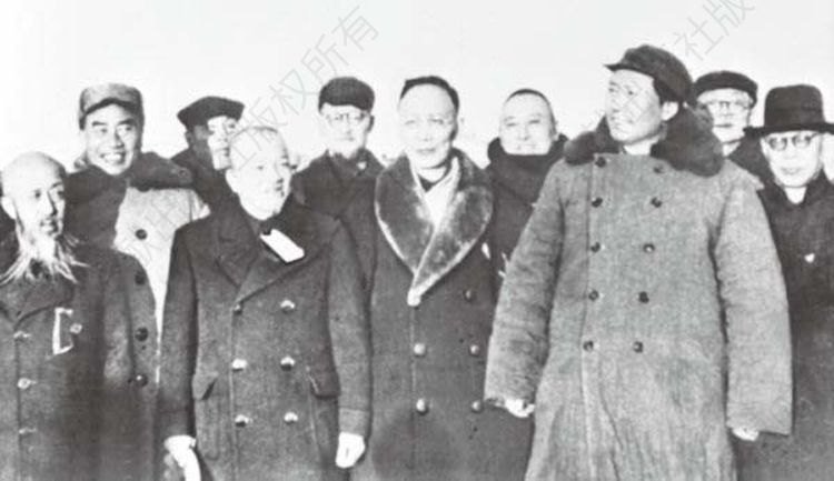 1949年3月25日，毛泽东进入北平