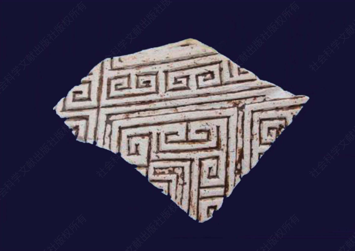 发现洹北商城宫殿区时，最先找到的有明确年代特征的商代中期白陶片（2000年）