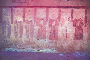 图3 莫高窟第194窟多光谱拍摄释读出来的五代壁画供养人像