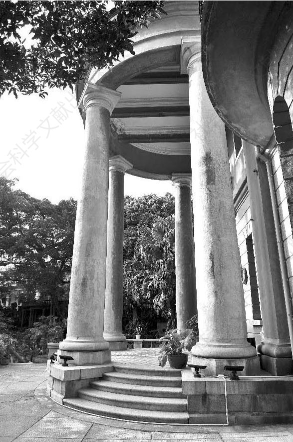 图124 黄荣远堂的古罗马塔司干巨柱式